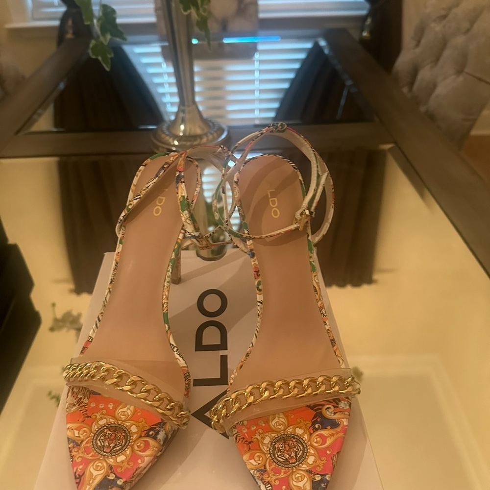 Aldo Women's Vibrant Heels with Gold Chain
